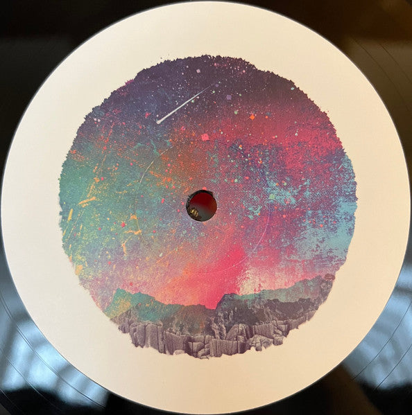 Khruangbin – The Universe Smiles Upon You