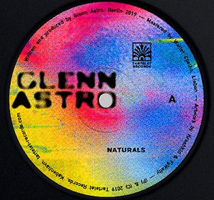 GLENN ASTRO / NATURALS